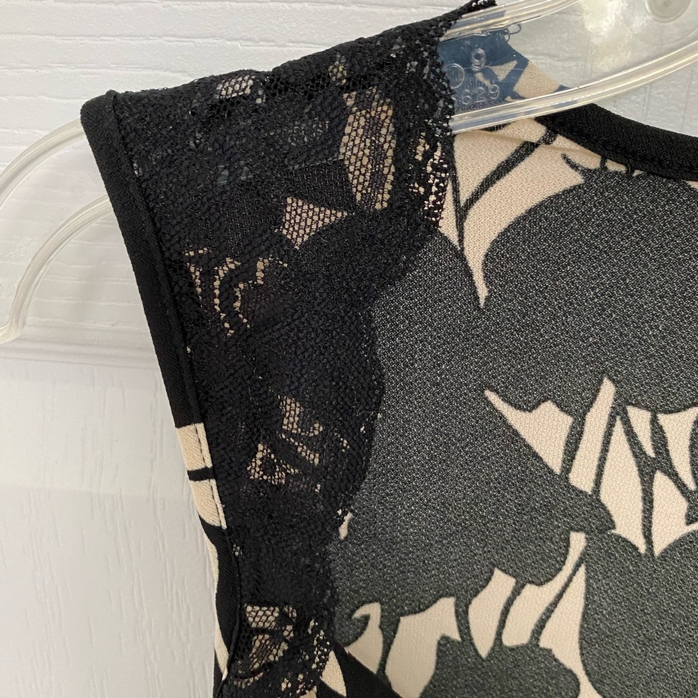 Size Small Top - image 6